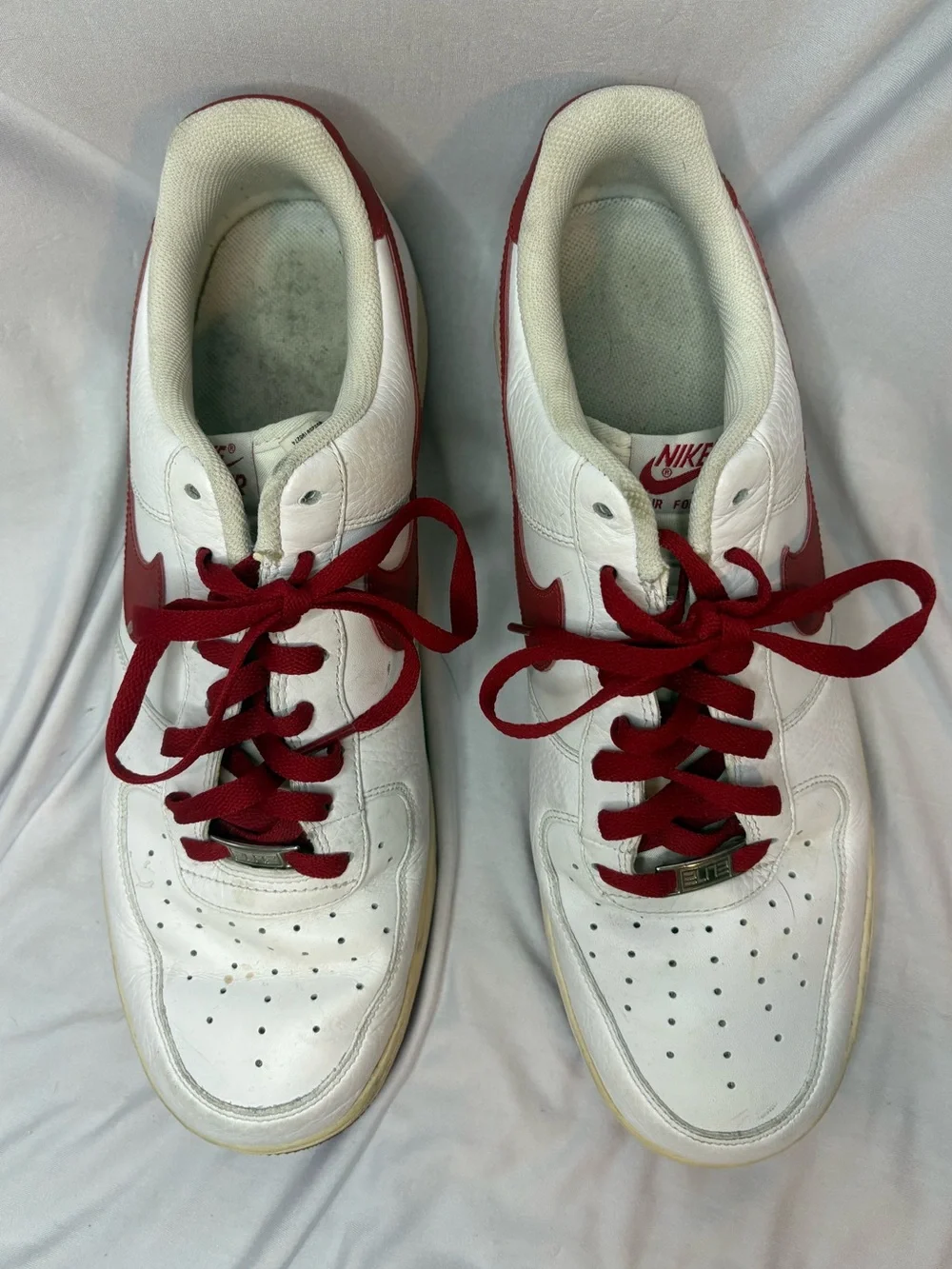 Nike classic low